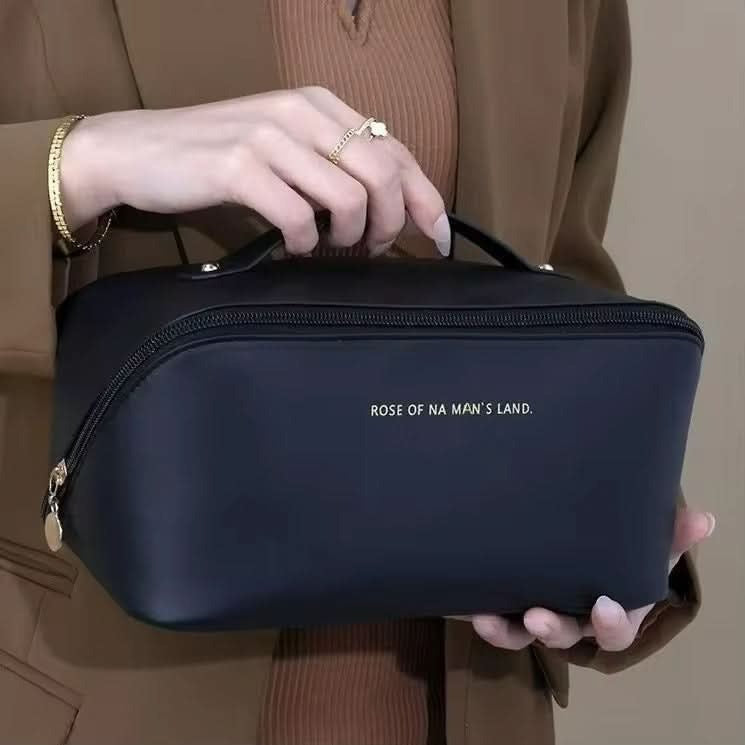 Large Capacity Travel Cosmetic Bag | Cosmetic Organizer